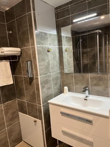 Attrap'Reves Hotel Aspres-sur-Buech Luaran gambar